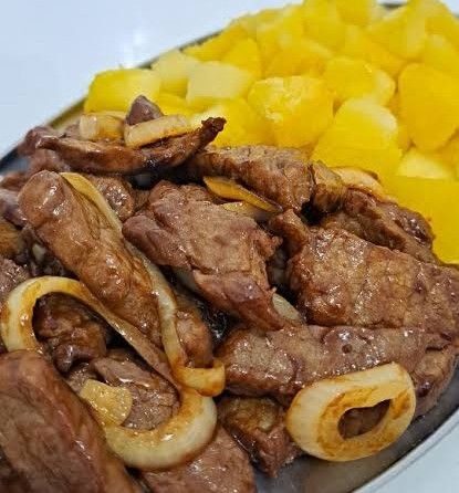 Carne do sol com aipim